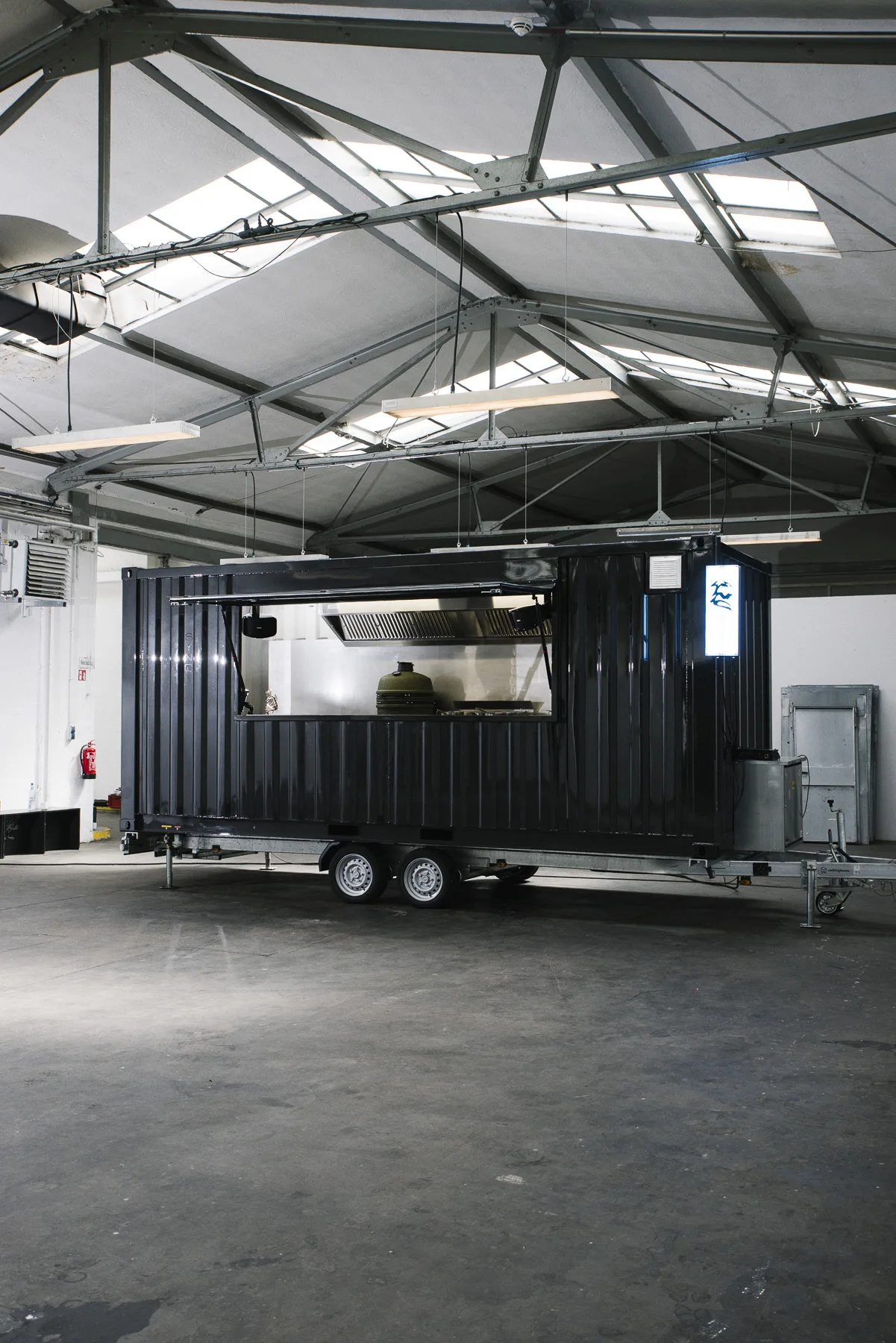 Mobile Restaurantküche in urbaner Umgebung